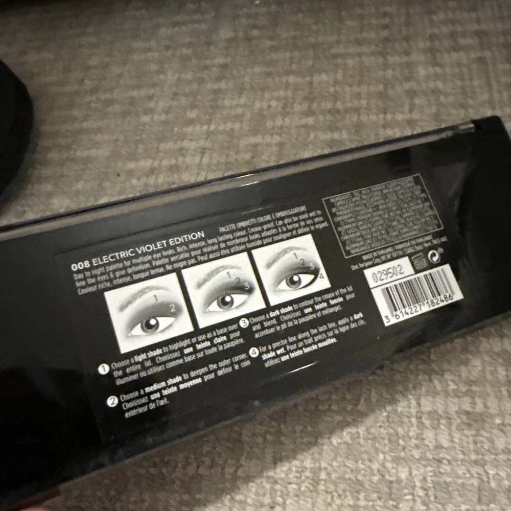 Rimmel‎ London Magnif'eyes Eyeshadow Palette, Electric Violet